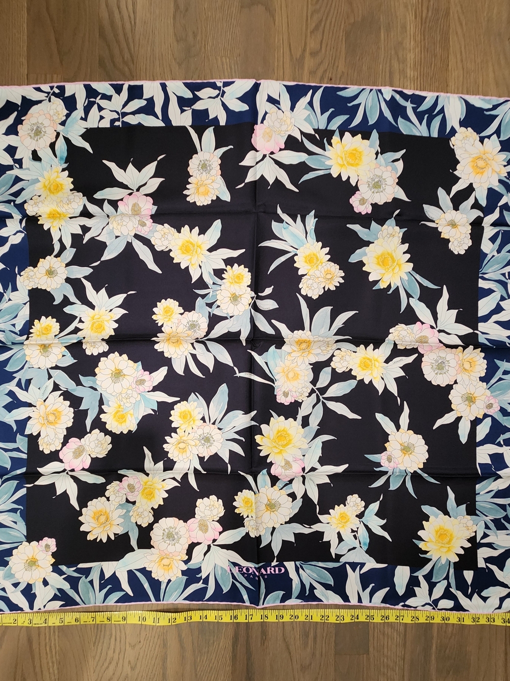 Leonard Paris 100% Silk Square Scarf 35" Floral Black Navy Pink Made Italy